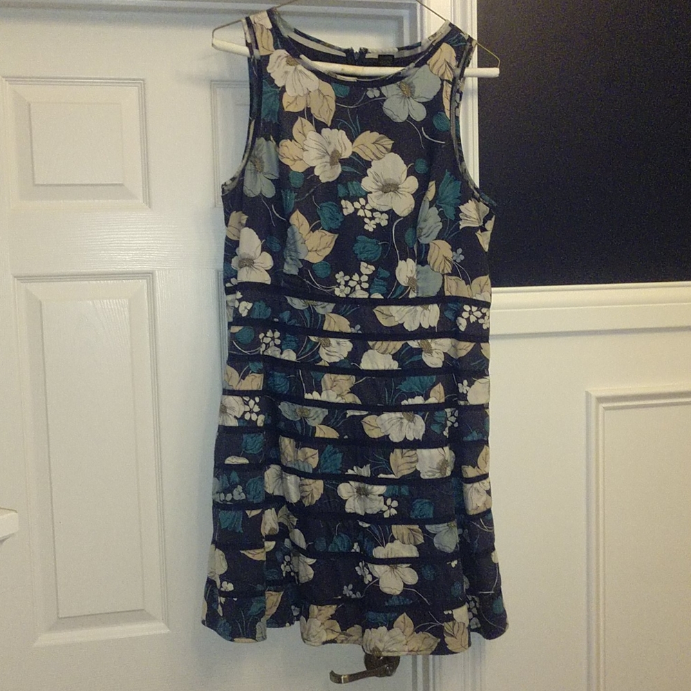 Beautiful dress for work and church